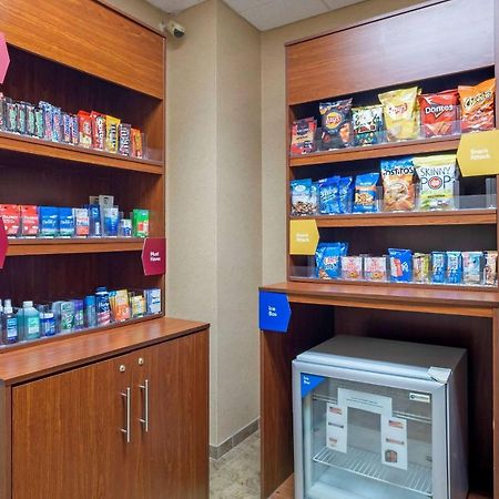 北弗雷德里克斯堡康福特套房酒店 外观 照片
